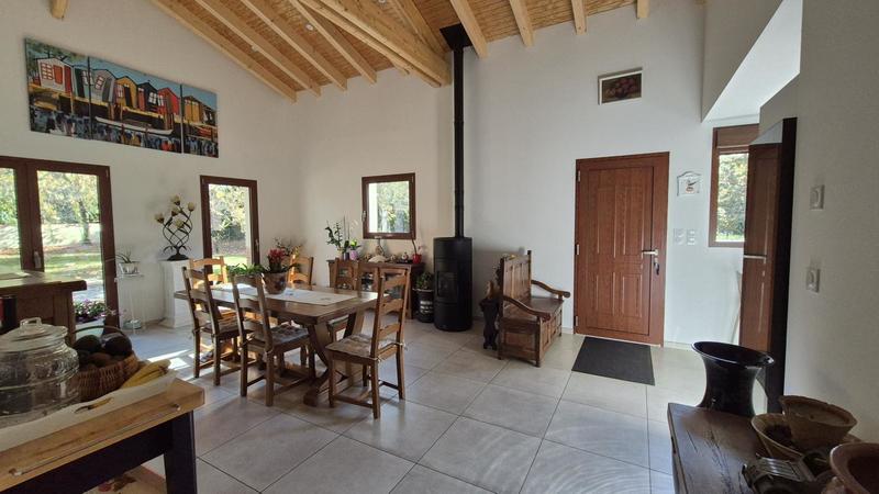 Maison - 187 m² - 6 pièces