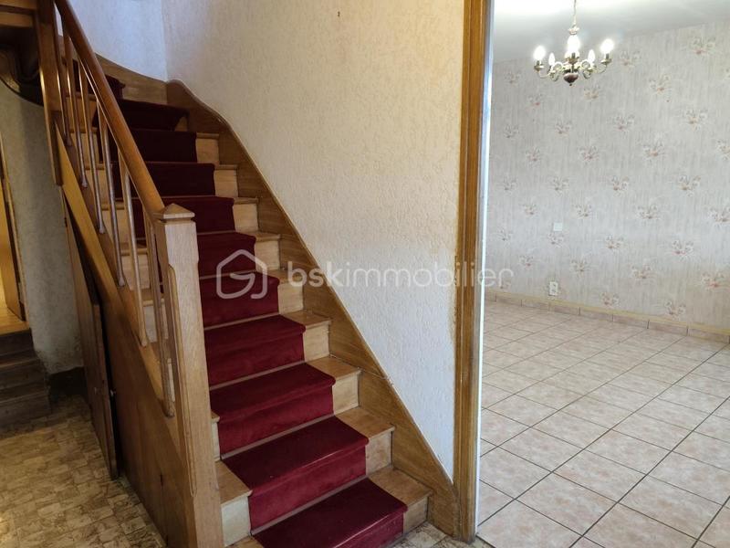 Maison - 83 m² - 5 pièces