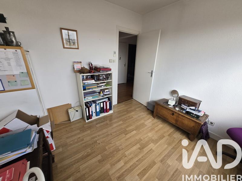 Appartement - 100 m² - 4 pièces