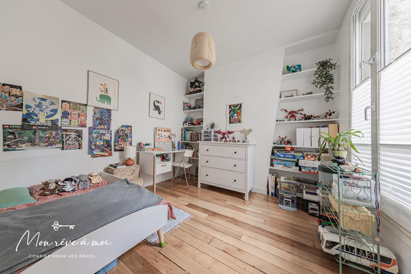 Appartement - 85 m² - 4 pièces