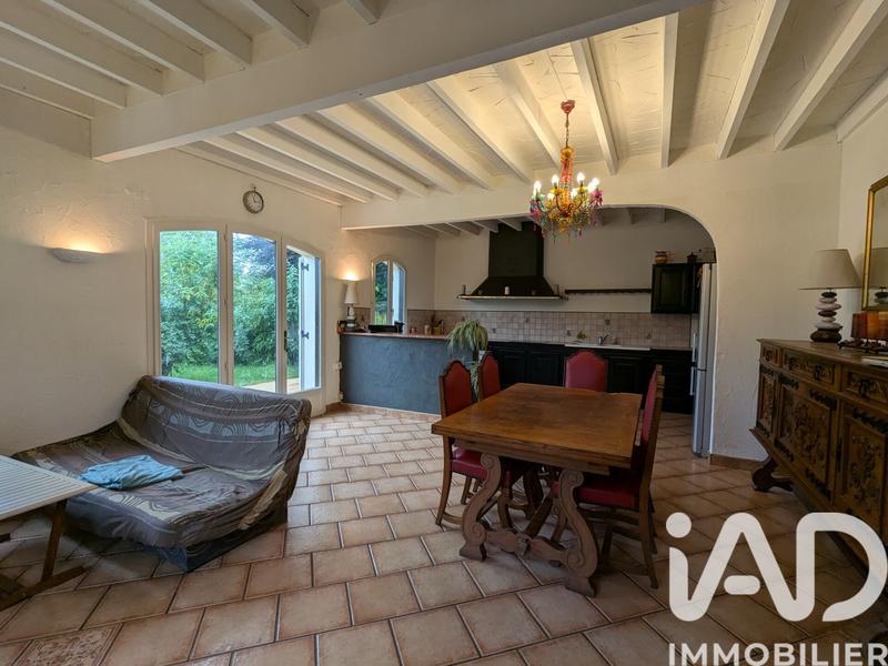 Maison - 98 m² - 4 pièces