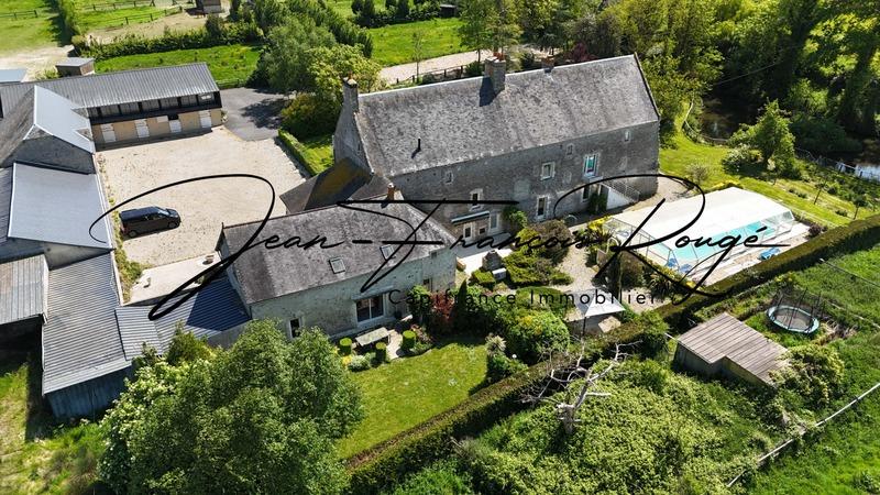 Maison - 515 m² - 19 pièces