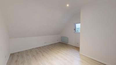 Appartement - 99 m² - 4 pièces