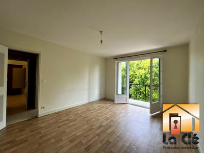 Appartement - 67 m² - 3 pièces