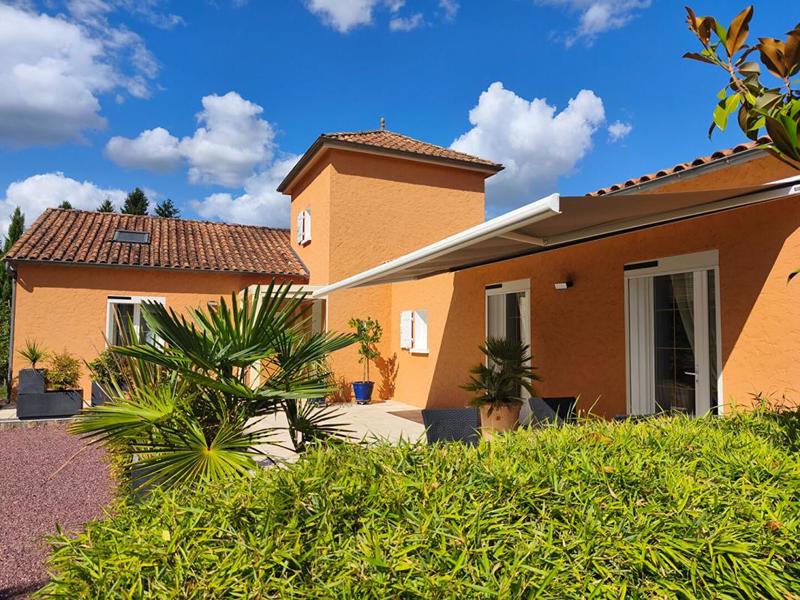 Maison - 150 m² - 6 pièces