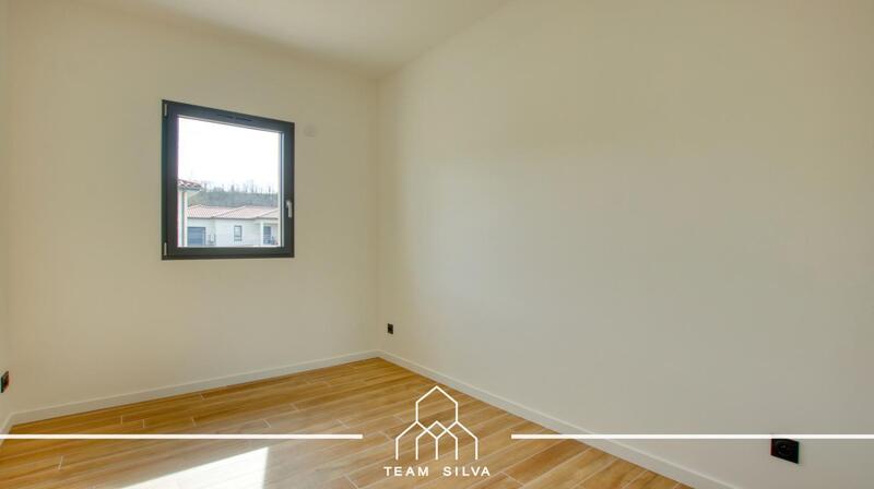 Villa - 140 m² - 5 pièces