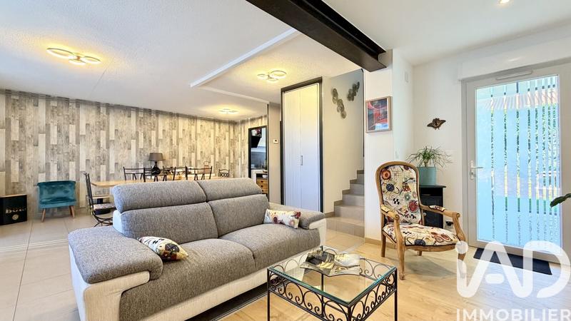 Maison - 93 m² - 4 pièces