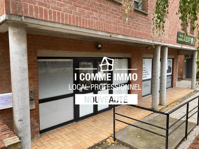 Local commercial - 45 m² - 3 pièces