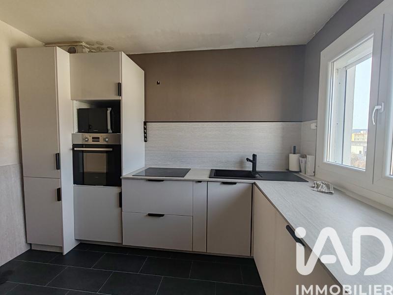 Appartement - 92 m² - 5 pièces