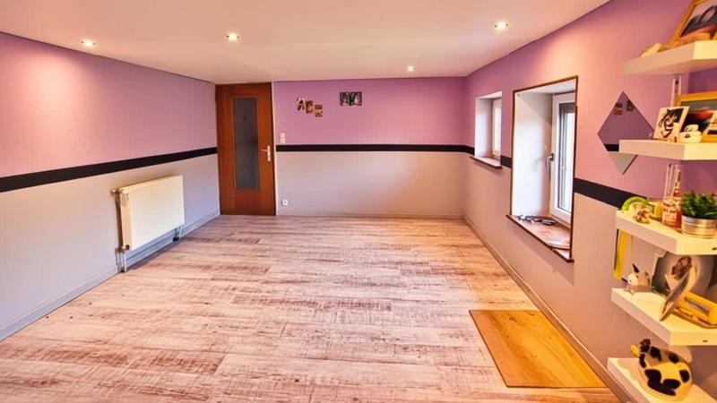 Maison - 209 m² - 9 pièces