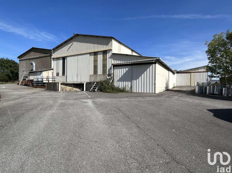 Local commercial - 1 370 m²