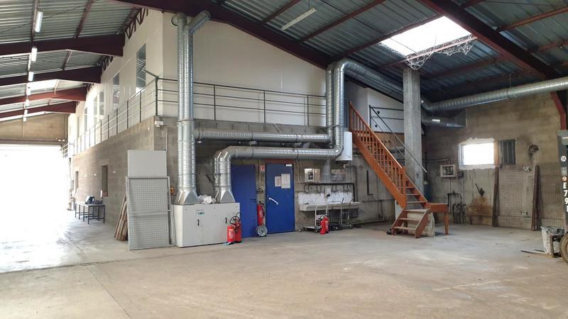 Bureau - 1 172 m² - 14 pièces