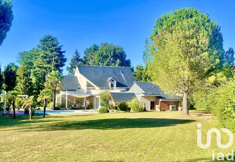 Maison de maîtres - 210 m² - 7 pièces