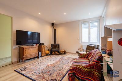 Appartement - 97 m² - 5 pièces