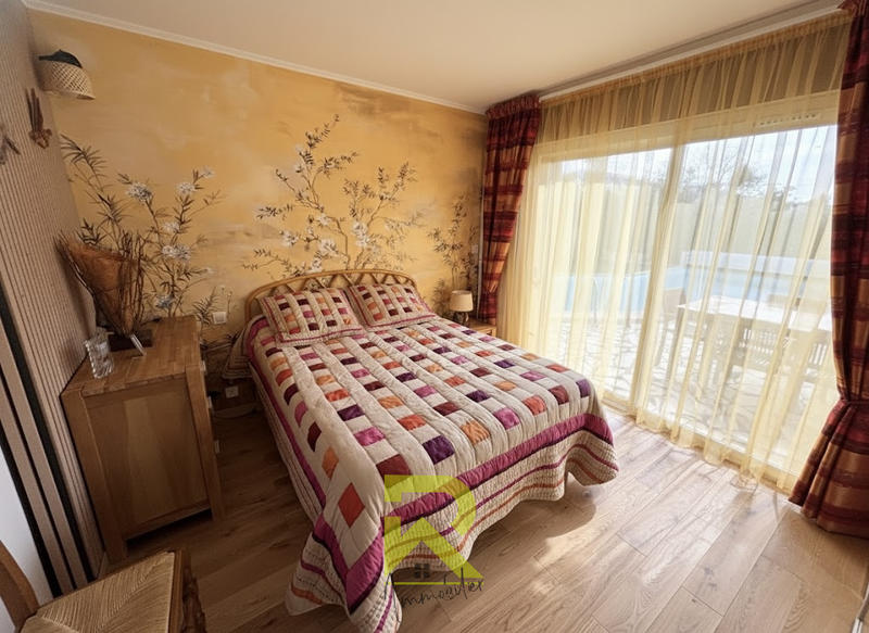 Villa - 195 m² - 5 pièces