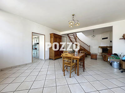 Maison - 150 m² - 6 pièces