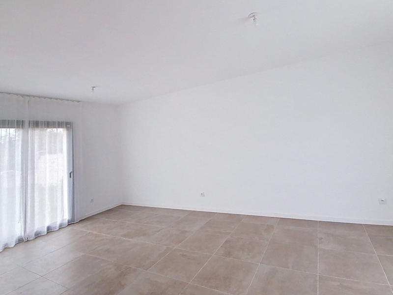 Maison - 97 m² - 5 pièces