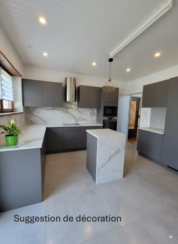 Maison - 163 m² - 7 pièces