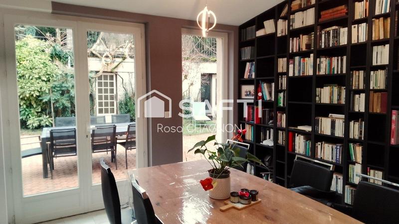 Maison - 269 m² - 8 pièces