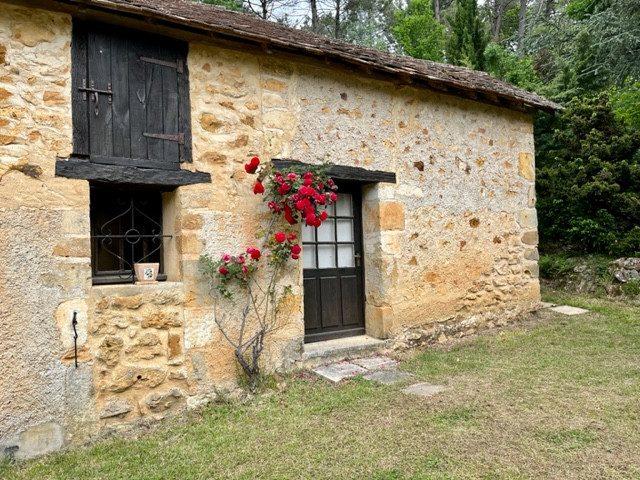 Maison traditionnelle - 217 m² - 7 pièces