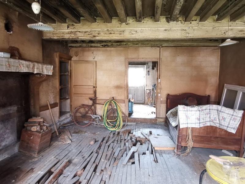 Maison - 300 m² - 4 pièces