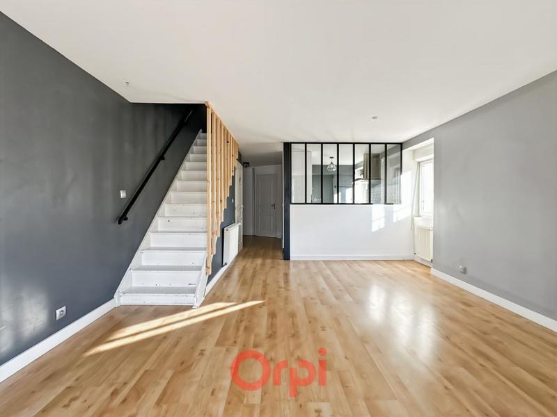 Duplex - 70 m² - 3 pièces