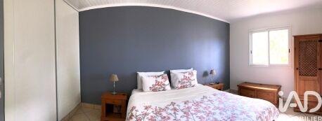 Maison - 205 m² - 6 pièces