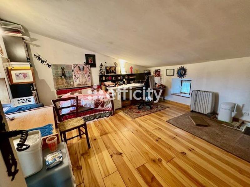 Maison - 282 m² - 10 pièces