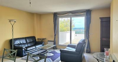 Appartement - 108 m² - 4 pièces