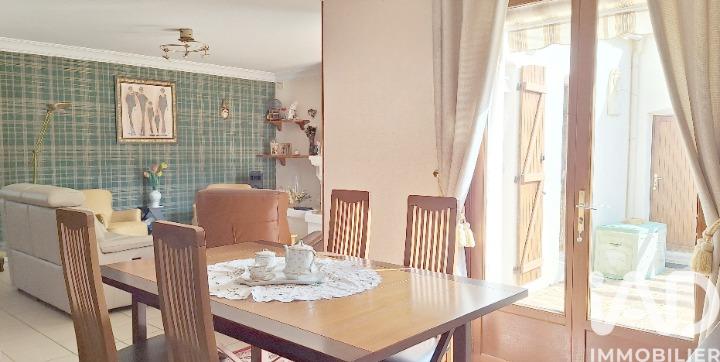 Maison - 104 m² - 4 pièces