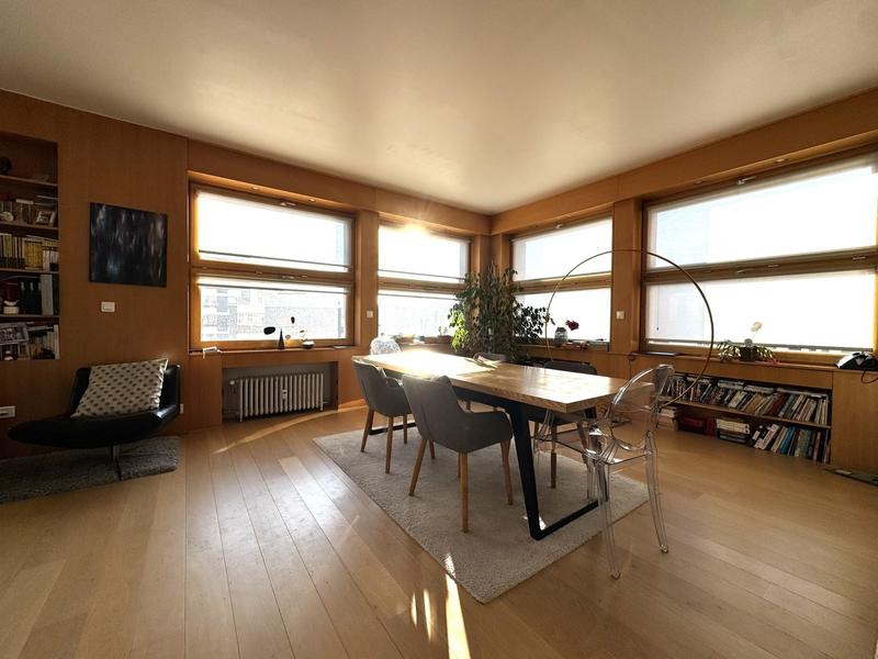 Appartement - 145 m² - 6 pièces