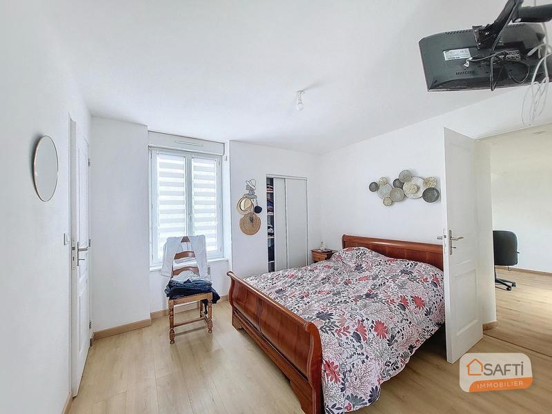 Maison - 105 m² - 6 pièces