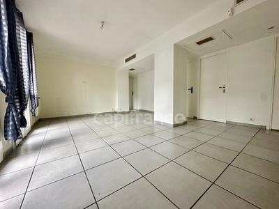 Appartement - 67 m² - 4 pièces