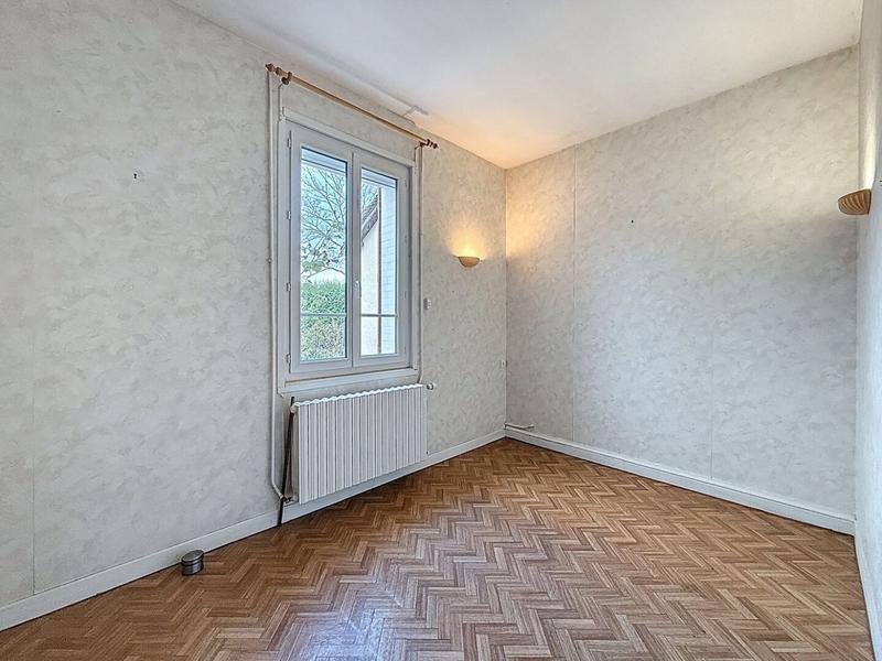 Maison - 93 m² - 6 pièces