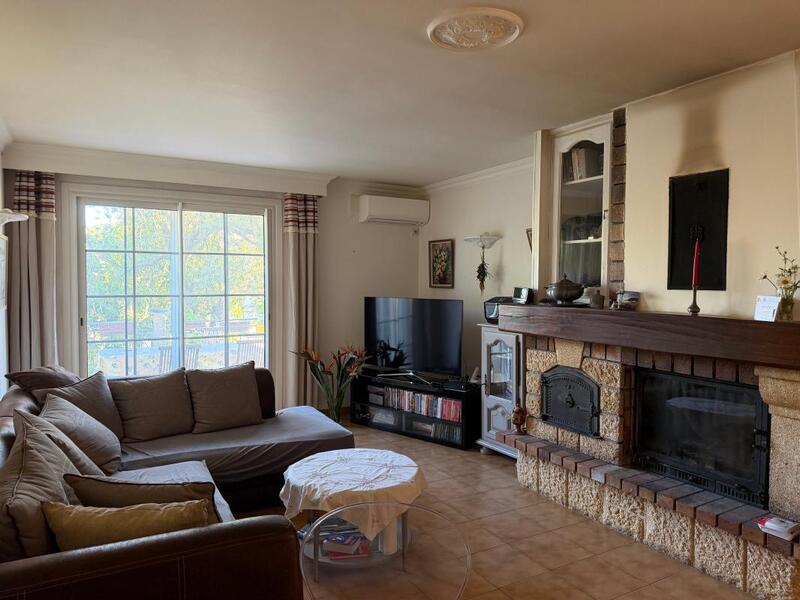 Maison - 87 m² - 4 pièces