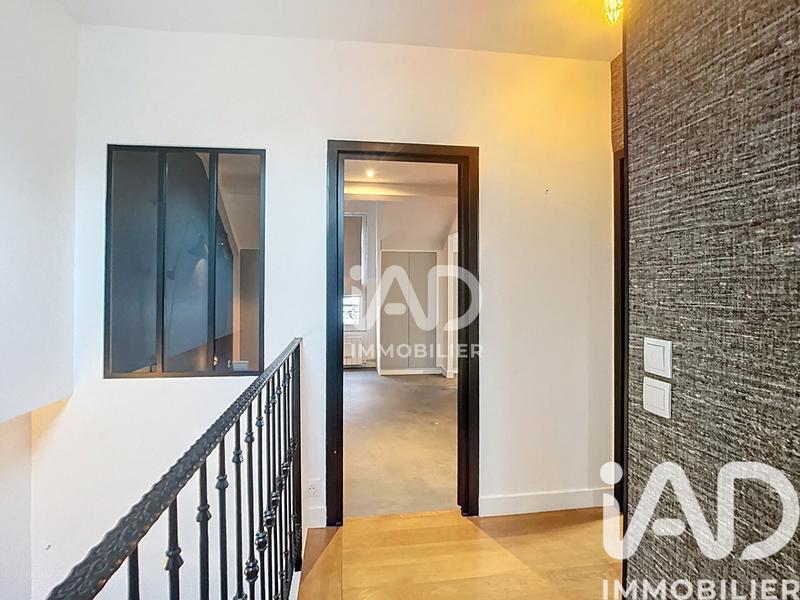 Maison - 170 m² - 8 pièces