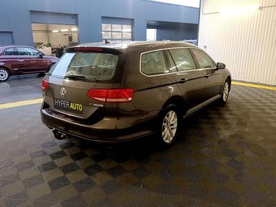 Volkswagen Passat Sw 1.6 Tdi 120 Bmt Dsg7 Confortline
