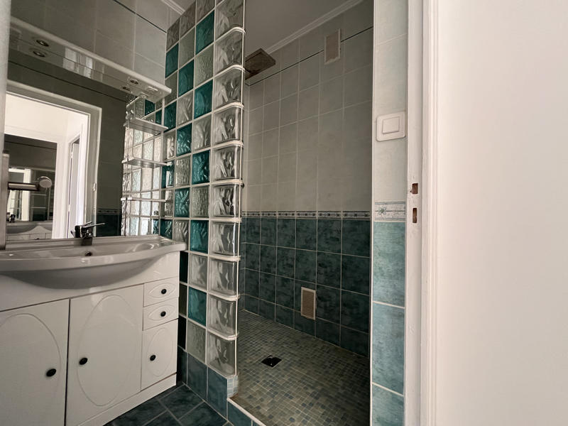 Appartement - 120 m² - 5 pièces