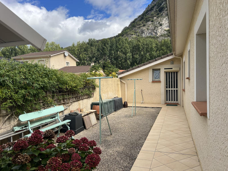 Villa - 135 m² - 5 pièces