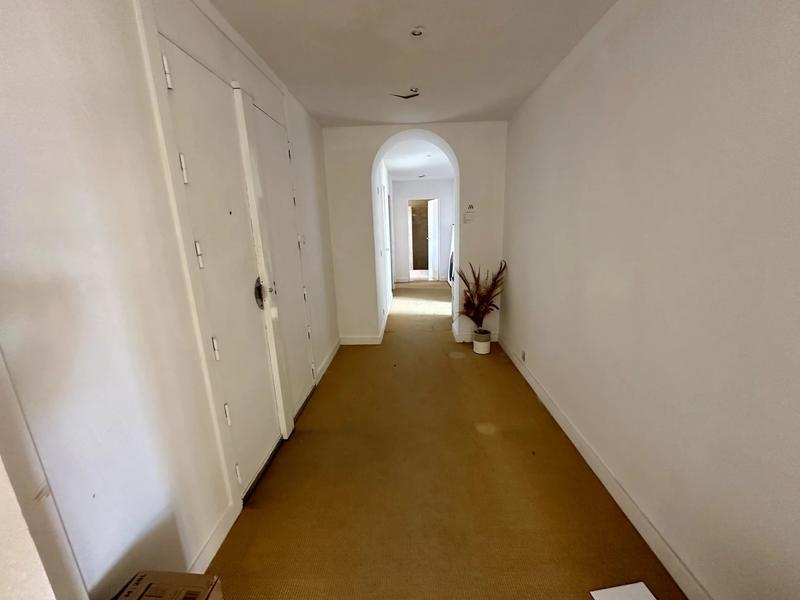 Appartement - 127 m² - 4 pièces