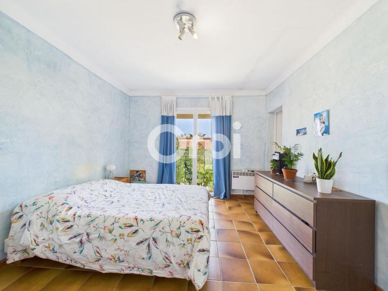 Villa - 280 m² - 8 pièces