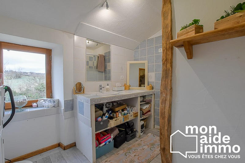 Maison - 102 m² - 5 pièces