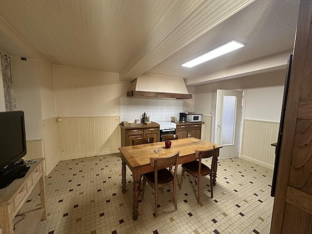 Maison - 99 m² - 4 pièces