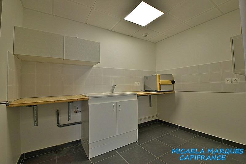 Local d'activité / Entrepôt - 40 m² - 3 pièces