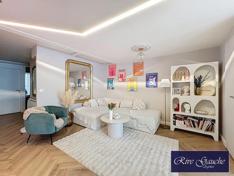 Appartement - 82 m² - 4 pièces