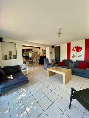 Maison - 156 m² - 6 pièces