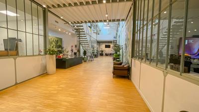 Local d'activités - 708 m²