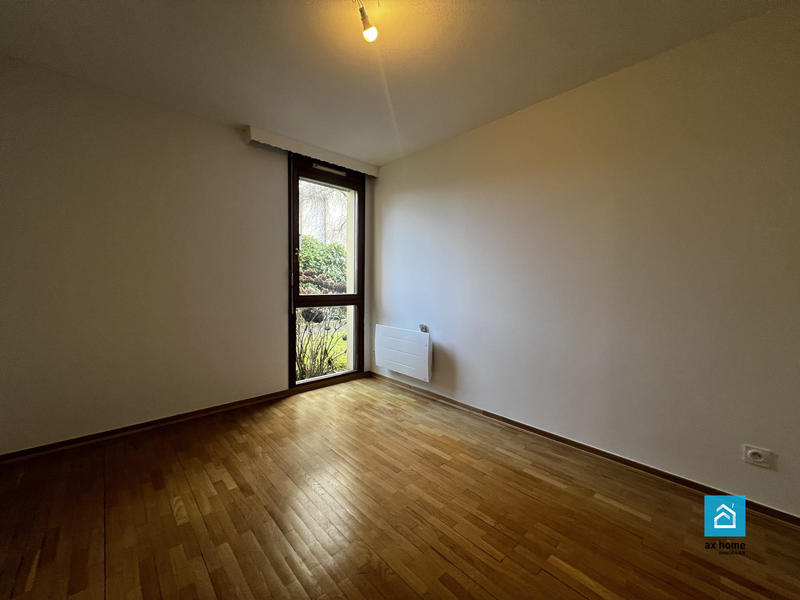 Appartement - 80 m² - 3 pièces