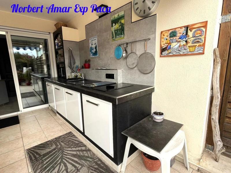 Appartement - 100 m² - 5 pièces