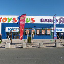 Toys R Us